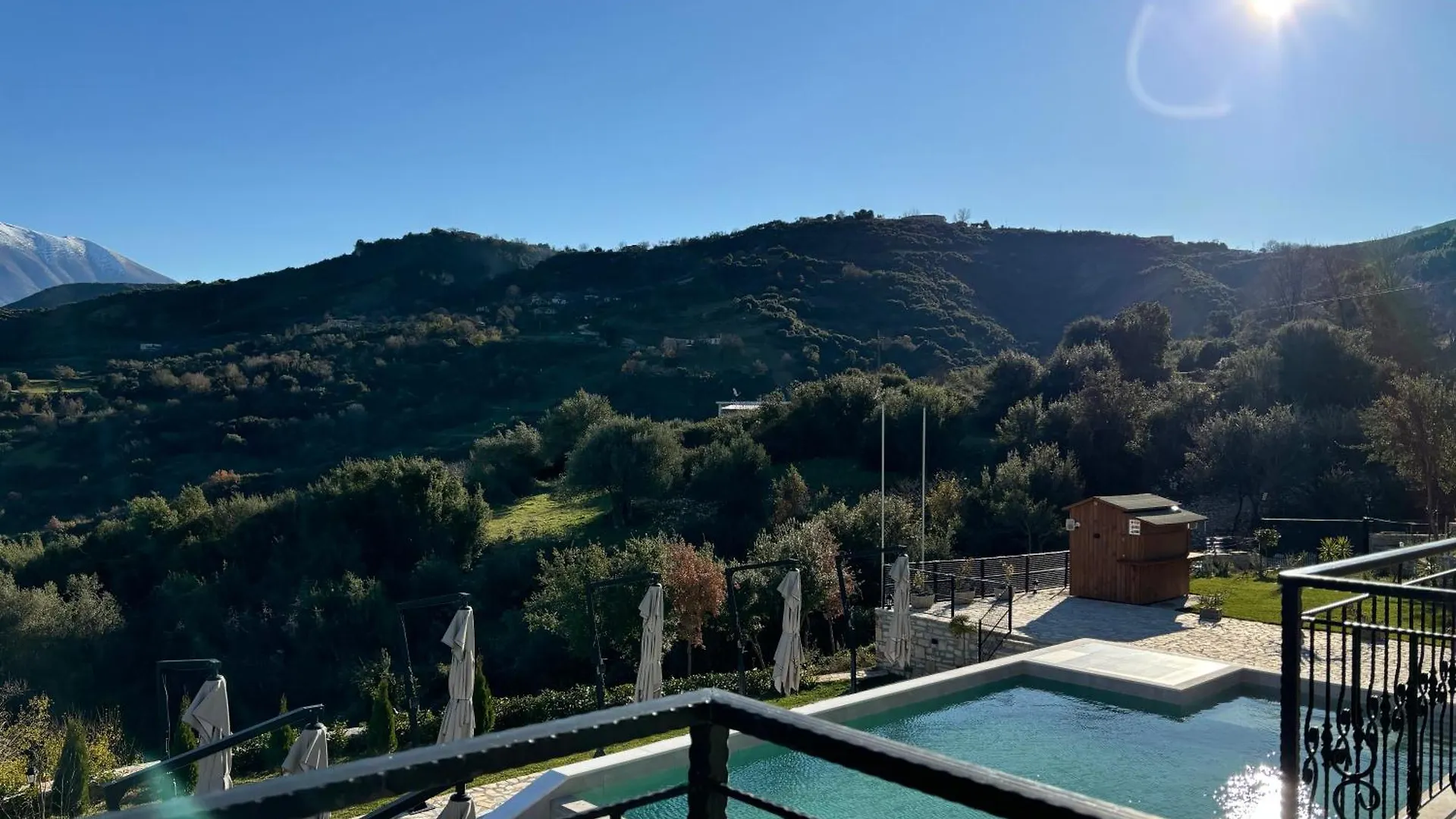 Gle-Alb Agrotourism Hotel Tepelene