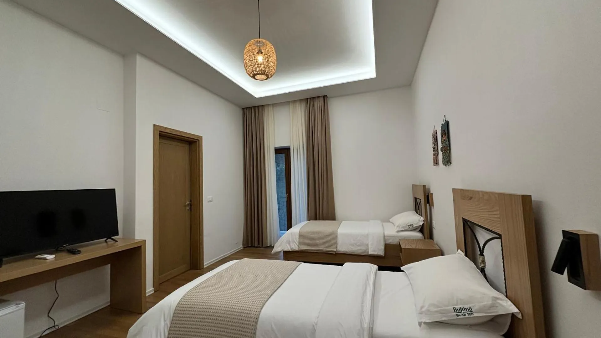 Gle-Alb Agrotourism Hotel Tepelene